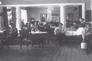 Iris Restaurant og Kafe