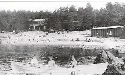 Vøra badestrand / Vesterøyveien 391