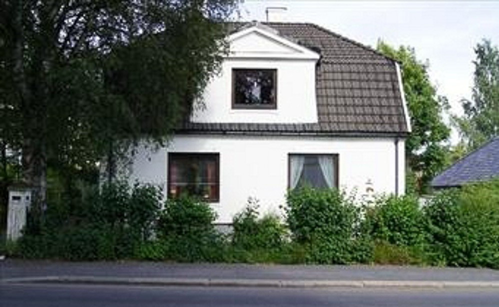 Dronningens gate 17