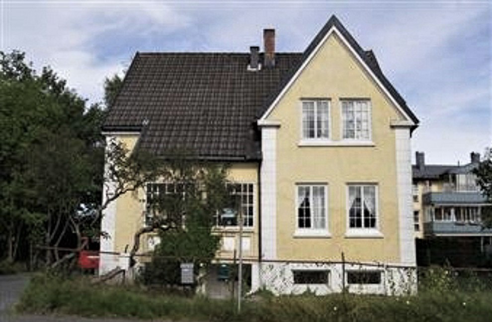 Dronningens gate 19