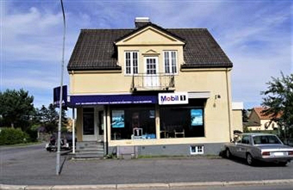 Dronningens gate 25