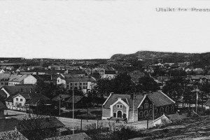 Mot Byskolen og Sandefjord Kirke