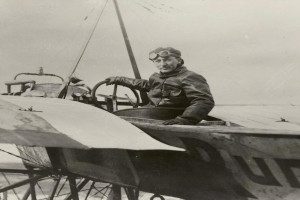 Løytnant Dons lander i Sandefjord i 1912