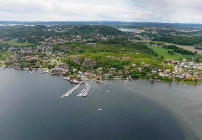 Lahelle - seilskutetid og skuteverft