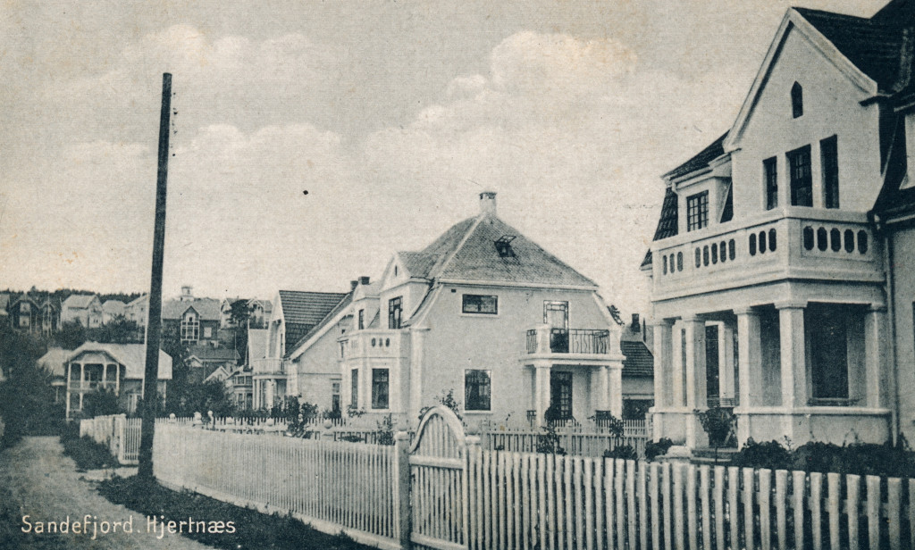 Hjertnespromenaden 35, 37 og 39