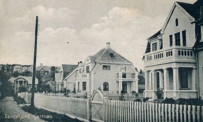 Hjertnespromenaden  35, 37 og 39