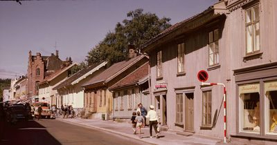 Gammel bebyggelse / Dronningensgate 7, 5, 3 og 1