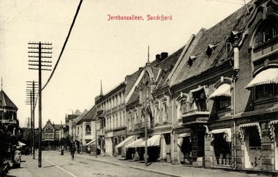 Jernbanealleen 23 (tidl. nr. 3) - oppført 1900