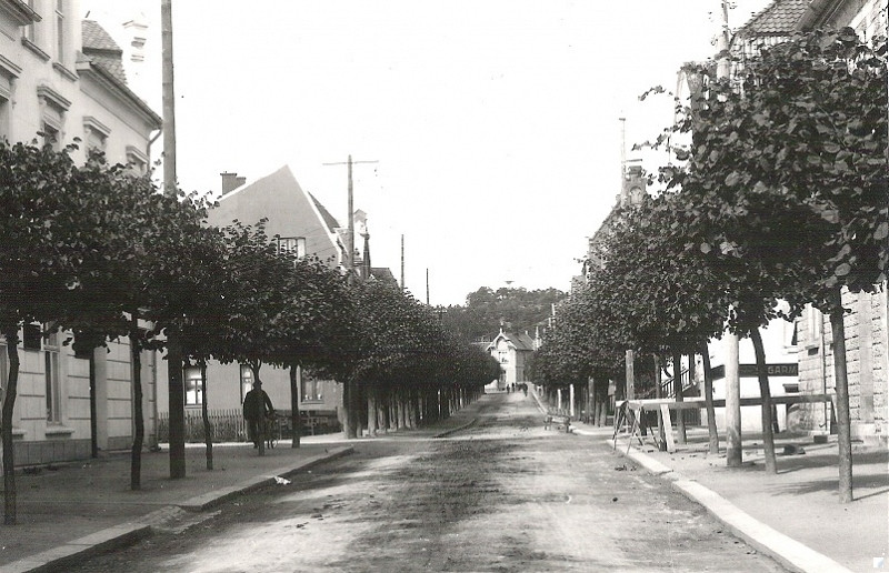 Jernbanealleen 30 (tidl. nr. 10)