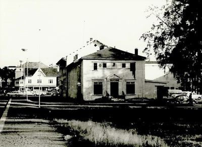 Tomhylser på 1. rad
