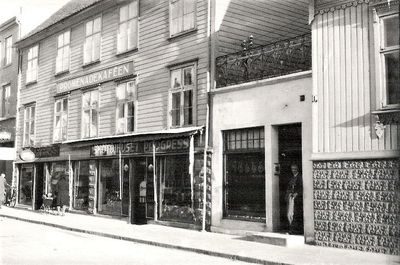 Promenadekafeen/Storgata 3