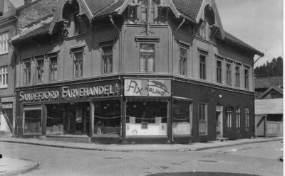 Sandefjord Farvehandel / Storgata 9