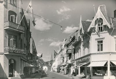 Sandefjords Farvehandel / Storgata 9