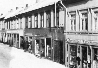 Sandefjord Farvehandel / Storgata 9