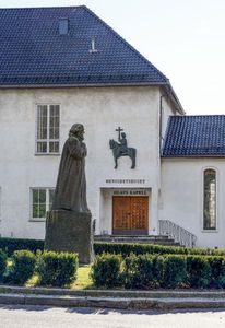 Landstadsmonumentet med Sandar Herredshus