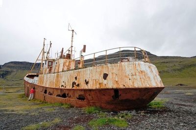 GLOBE IV