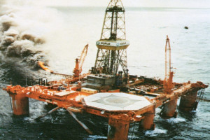 ROSS RIG (1)